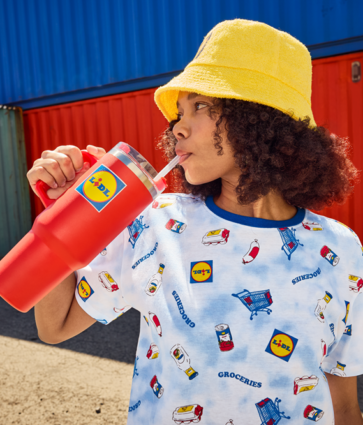 Lidl se va de festival con una colección de moda y accesorios que fusiona estilo, comodidad y actitud