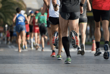 Dr. Adrián Cuellar, jefe del Servicio de Traumatología de Policlínica Gipuzkoa: «No basta con tener resistencia, un buen tono muscular ayuda tanto en la carrera como en la recuperación»