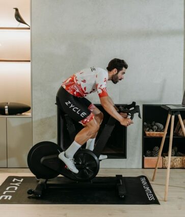 A la venta la ZBike Infinity, la bicicleta indoor de ZYCLE más realista del mercado