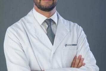 El Dr. Oriol Vernetta explica por qué cada vez más mujeres buscan aumentos de pecho discretos y cuándo tiene sentido la técnica Preservé
