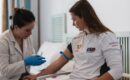 Quironprevención refuerza la medicina preventiva de alta precisión en el camino del equipo preolímpico español de vela hacia Los Ángeles 2028