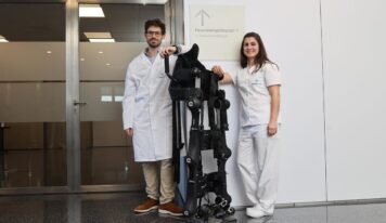 <div>«La fisioterapia es la herramienta terapéutica más importante para ralentizar el curso de la ELA», Alejandro Durán, jefe de Neurología del Hospital Quirónsalud Bizkaia </div>