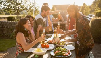 Cinco consejos para mantener una alimentación saludable durante el verano