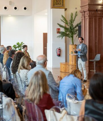 El 42 % de los empleados españoles sitúa el seguro de salud como el beneficio empresarial con mayor impacto en su bienestar según el estudio de Coverflex
